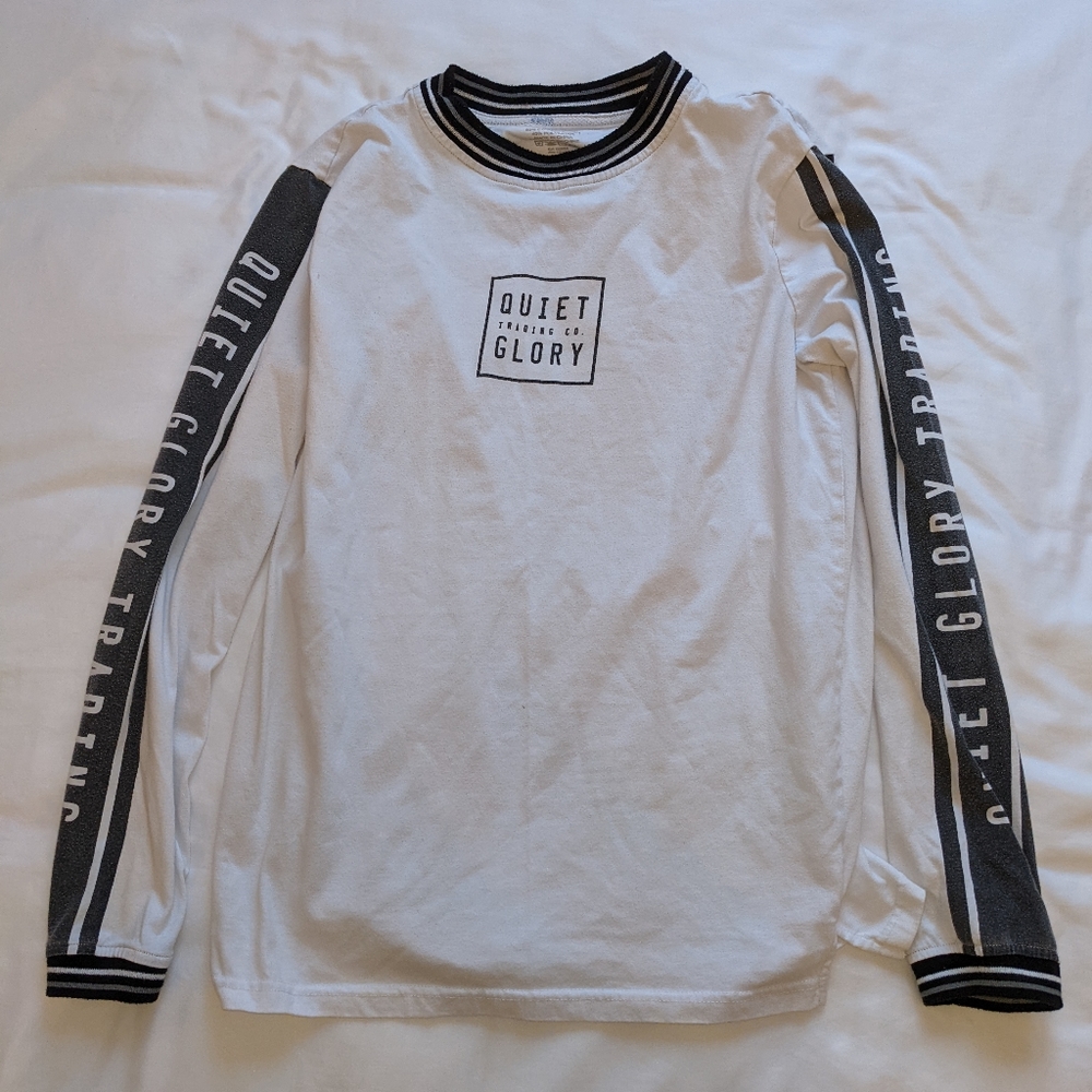 Sweatshirt from Amnesia
